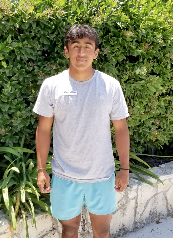 water-store-employee Ryan is the Saturday empolyee at the Water Store Goleta